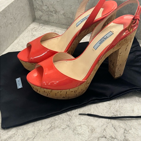 PRADA Pink Orange Patent Peep Toe Cork Wedge Pump Shoe 39.5 - Picture 4 of 10